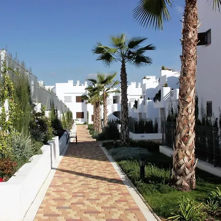 Encantador Con Piscina Y Jardin A 200m De La Playa, San Juan De Terreros - Es-376-20 Apartment